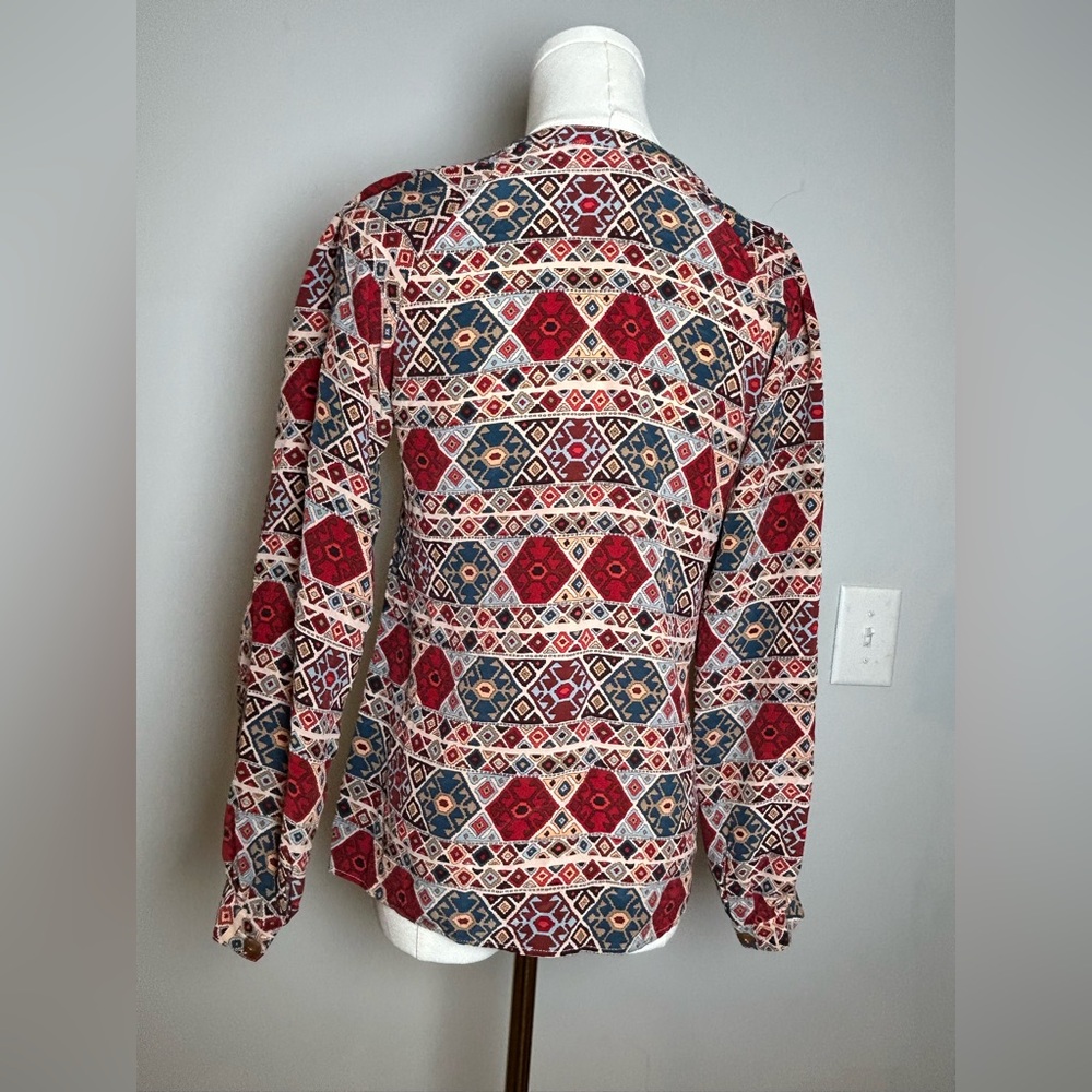 Tucker 100% silk Geometric print blouse XS boho long sleeve USA made - Picture 7 of 13